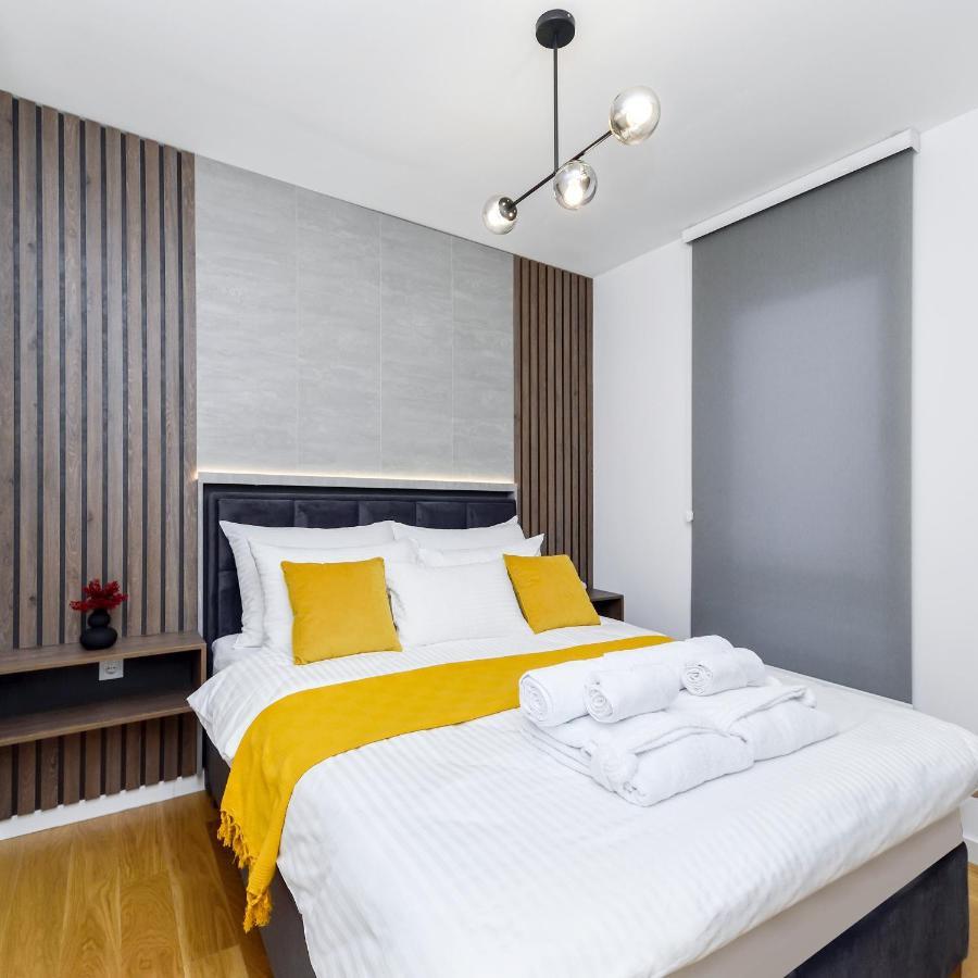 Divine & Delight Apartments ノヴィ・サド エクステリア 写真